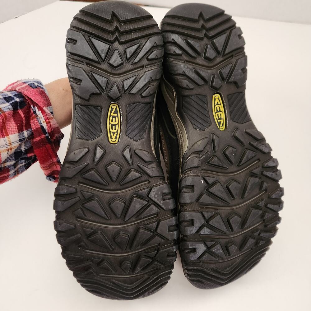 KEEN Men's Targhee 4 Low Height Durable Waterproof Hiking Shoes, US 12 wide - Picture 11 of 13